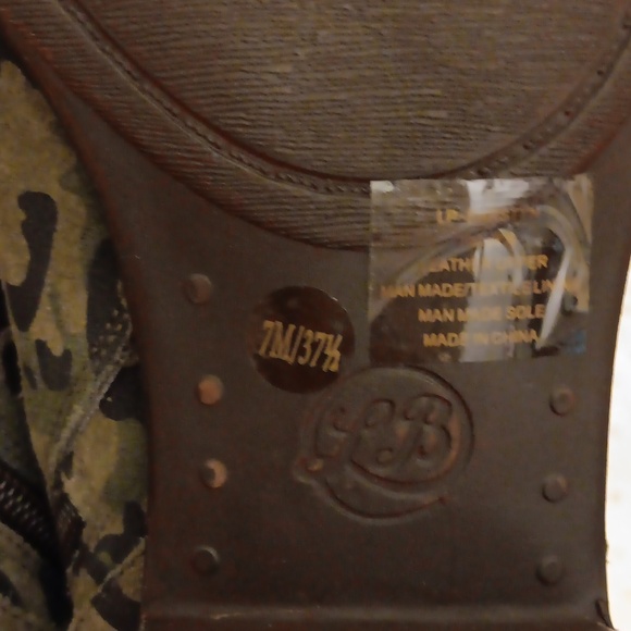 Lucky Brand Camo print Suede Booties Sz 7M - Picture 7 of 8